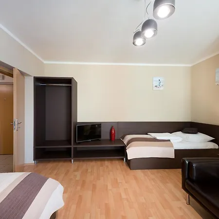 B2B Apartments Apartment