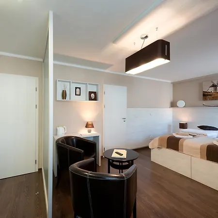 Apartment B2B Apartments *