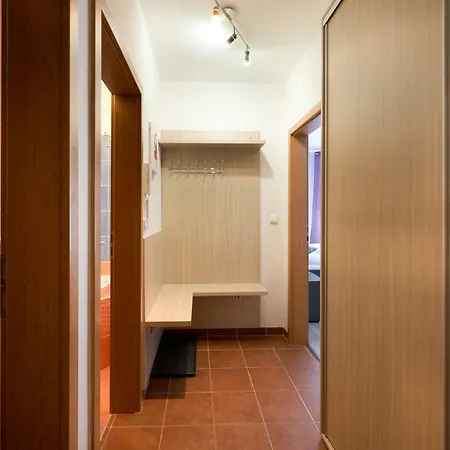 Apartment B2B Apartments