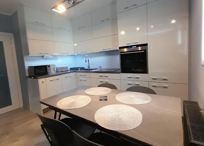 Lägenhet B2B Apartments *