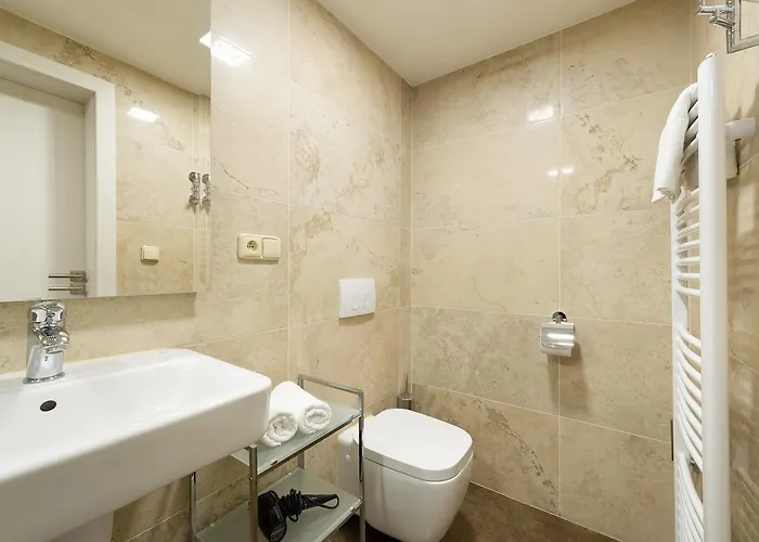 B2B Apartments *